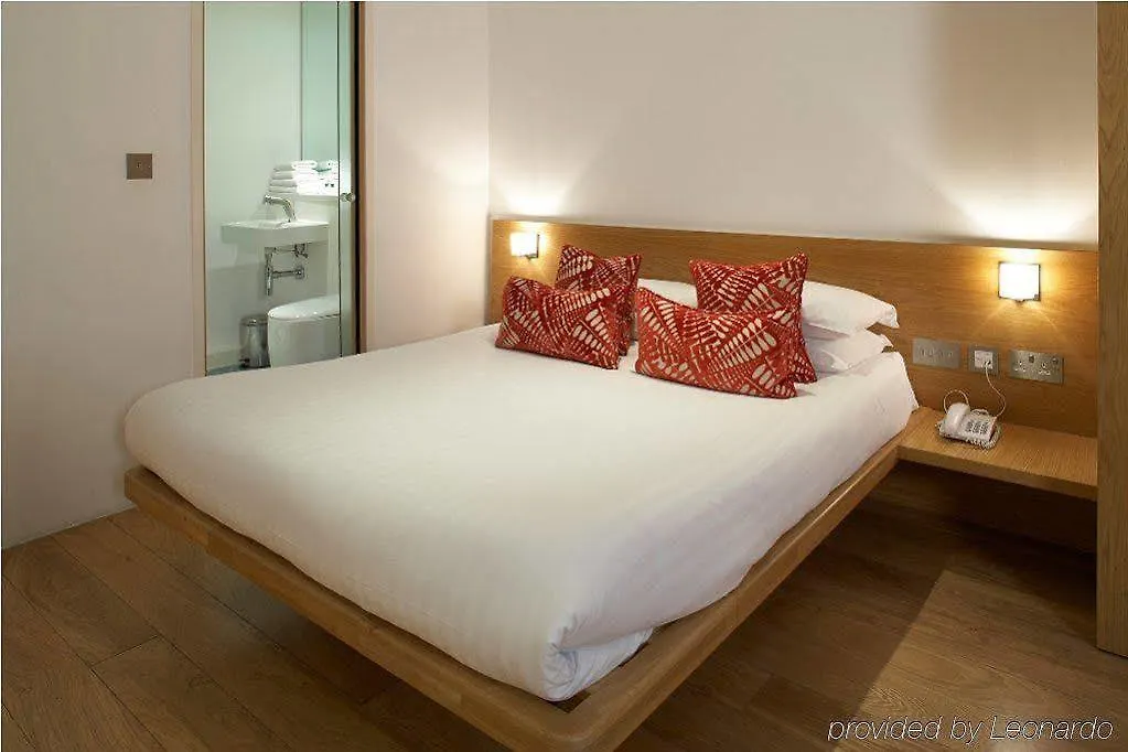 Tower Bridge London Apartments