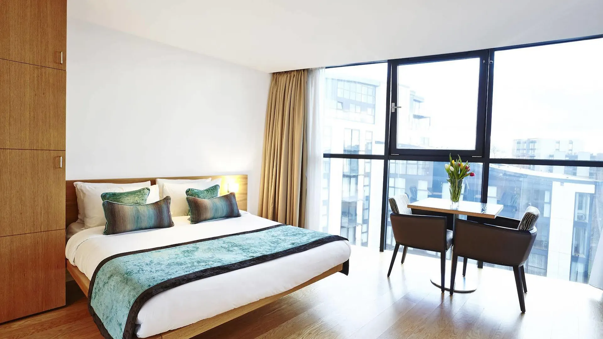 Tower Bridge London Apartments United Kingdom