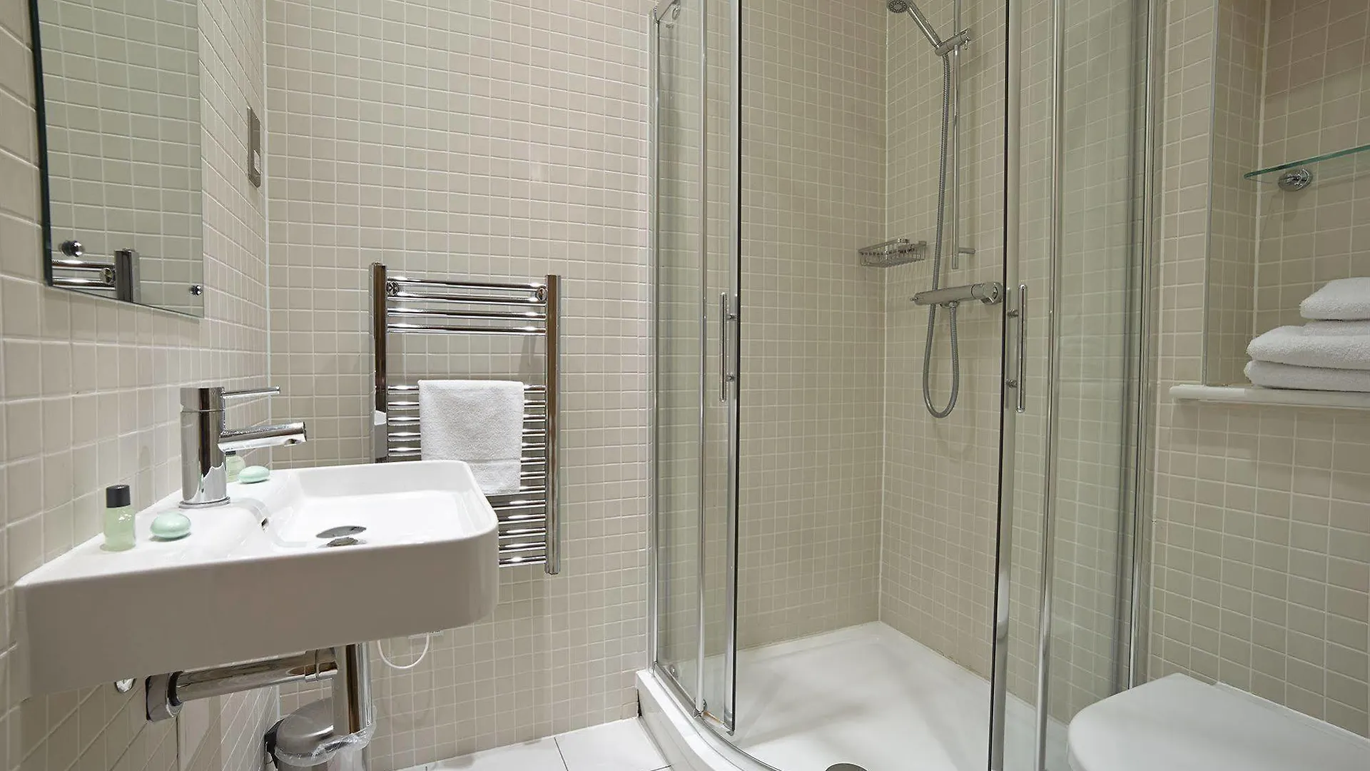 Tower Bridge London Apartments Aparthotel